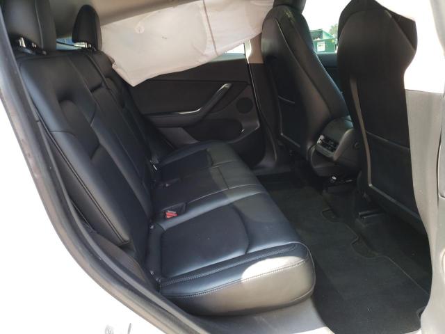 Photo 10 from auction – 2021 TESLA MODEL Y with VIN 5YJYGDEE4MF172839
