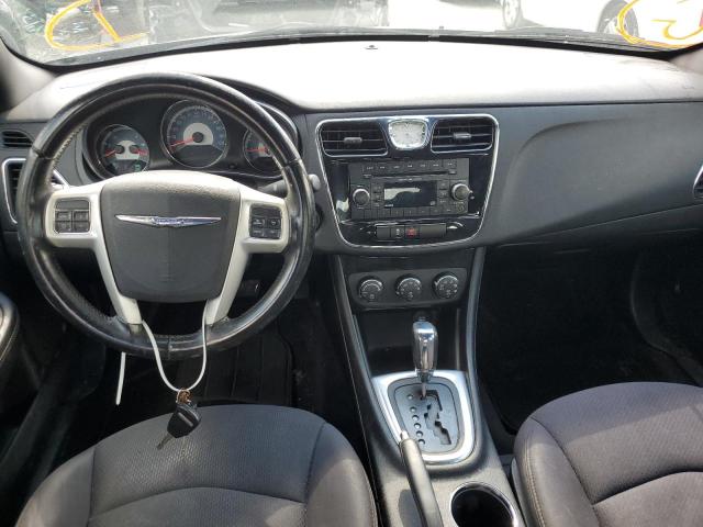 Photo 8 from auction – 2013 CHRYSLER 200 TOURIN with VIN 1C3CCBBB5DN656335