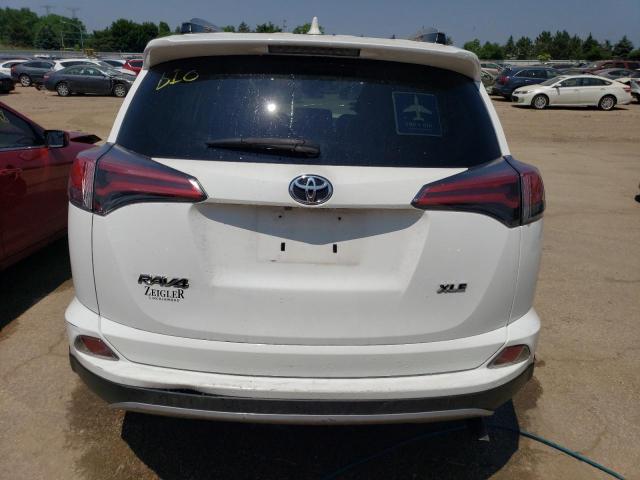 Photo 6 from auction – 2018 TOYOTA RAV4 ADVEN with VIN 2T3WFREV3JW472417