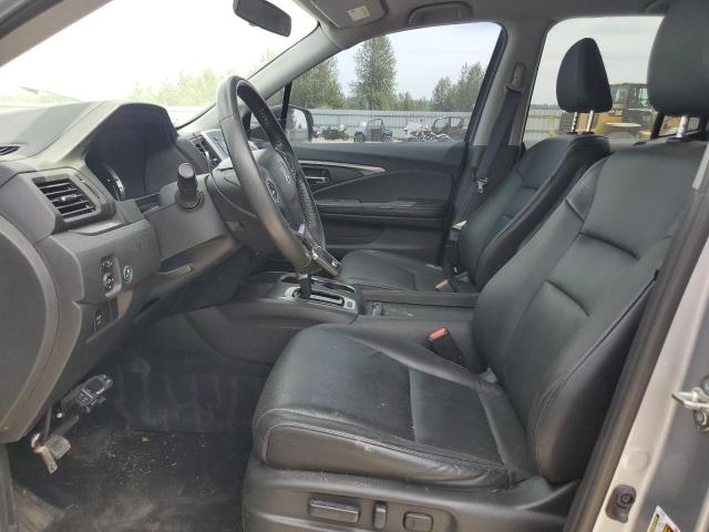 Photo 7 from auction – 2017 HONDA RIDGELINE with VIN 5FPYK3F5XHB025946