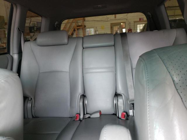 Photo 10 from auction – 2004 TOYOTA HIGHLANDER with VIN JTEEP21A740041022