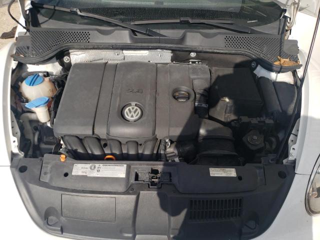 Photo 11 from auction – 2013 VOLKSWAGEN BEETLE with VIN 3VW5X7ATXDM802722