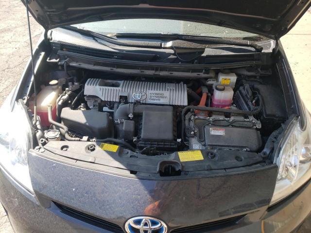 Photo 11 from auction – 2013 TOYOTA PRIUS with VIN JTDKN3DU4D5698713