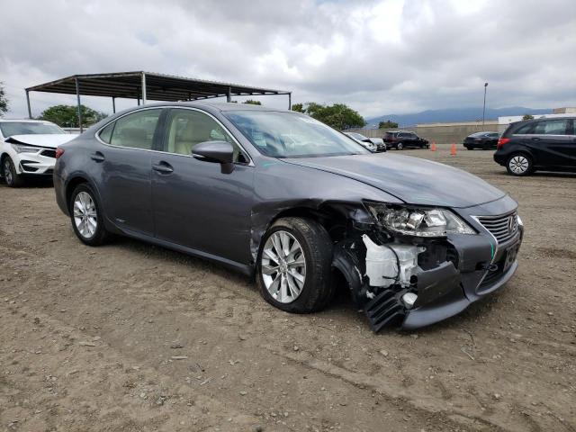 Photo 4 from auction – 2013 LEXUS ES 300H with VIN JTHBW1GG8D2023163