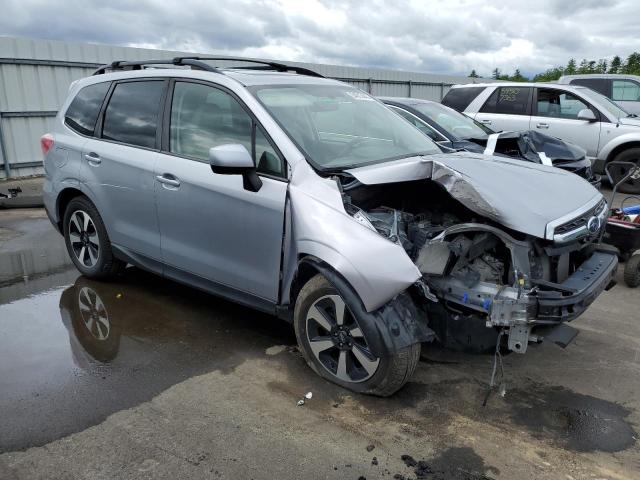 Photo 4 from auction – 2017 SUBARU FORESTER 2 with VIN JF2SJAEC7HH459913