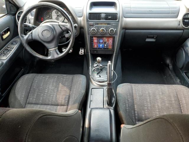 Photo 8 from auction – 2001 LEXUS IS 300 with VIN JTHBD182810009005