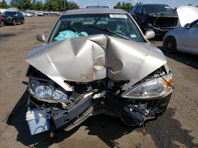 Photo 5 from auction – 2003 TOYOTA CAMRY LE with VIN 4T1BE32K93U222555