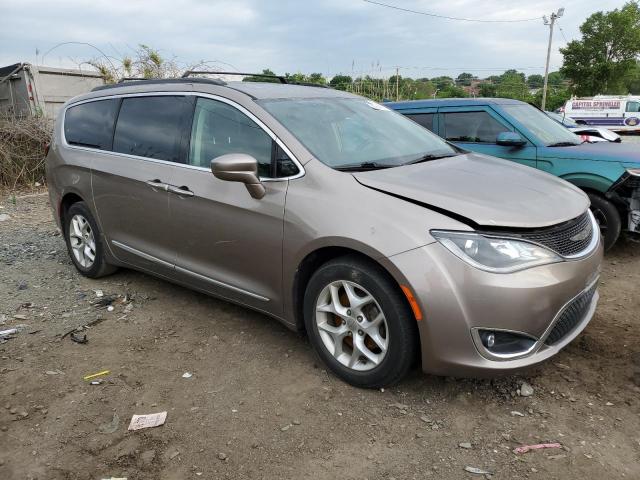 Photo 4 from auction – 2017 CHRYSLER PACIFICA T with VIN 2C4RC1BG7HR667518