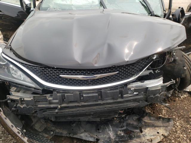 Photo 12 from auction – 2017 CHRYSLER PACIFICA L with VIN 2C4RC1GG1HR559680