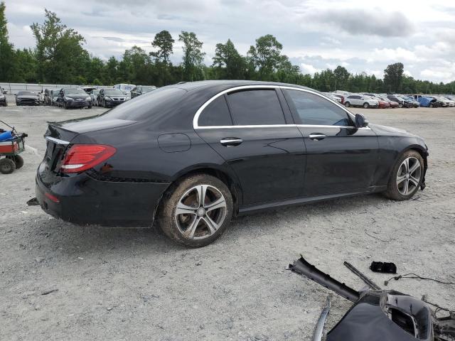 Photo 3 from auction – 2017 MERCEDES-BENZ E 300 with VIN WDDZF4JB5HA082090