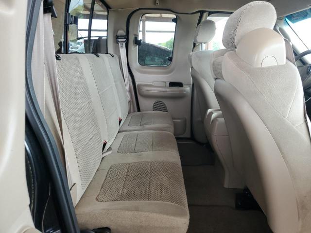 Photo 10 from auction – 2002 FORD F150 with VIN 1FTRX17W82KC49818