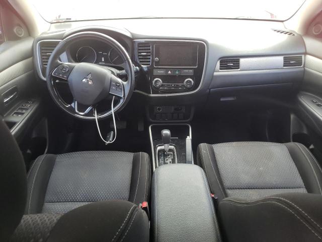Photo 8 from auction – 2018 MITSUBISHI OUTLANDER with VIN JA4AD3A32JZ055334