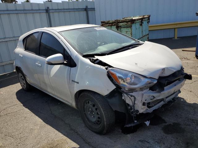 Photo 4 from auction – 2016 TOYOTA PRIUS C with VIN JTDKDTB31G1589957