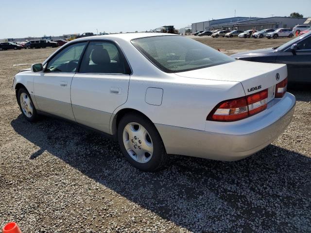 Photo 2 from auction – 2000 LEXUS ES 300 with VIN JT8BF28G0Y5091031