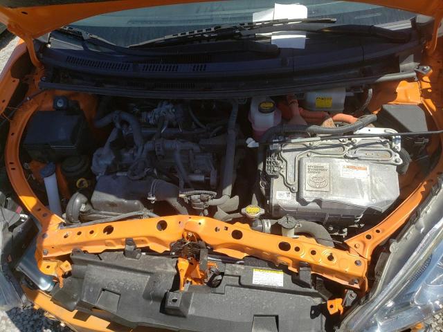 Photo 11 from auction – 2015 TOYOTA PRIUS C with VIN JTDKDTB33F1105818