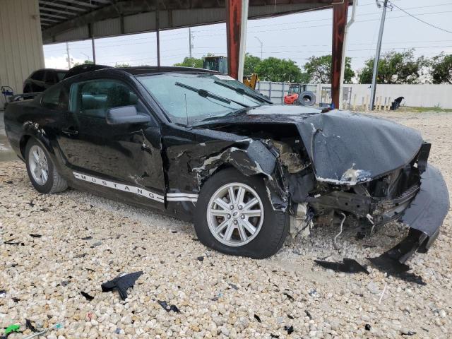 Photo 4 from auction – 2005 FORD MUSTANG with VIN 1ZVFT80N855192805