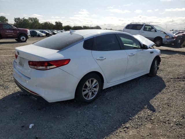 Photo 3 from auction – 2018 KIA OPTIMA LX with VIN 5XXGT4L37JG239435
