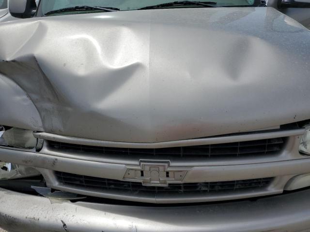 Photo 12 from auction – 2003 CHEVROLET SUBURBAN K with VIN 3GNFK16Z33G172952