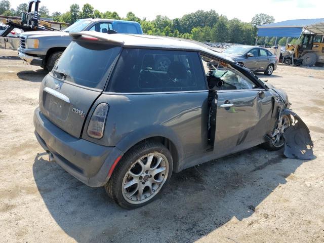 Photo 3 from auction – 2006 MINI COOPER S with VIN WMWRE33526TL21236