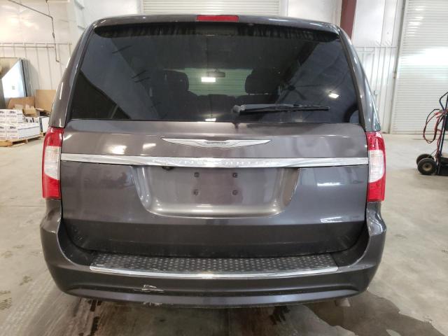 Photo 6 from auction – 2016 CHRYSLER TOWN & COU with VIN 2C4RC1BG0GR120850