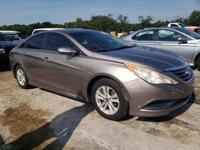 Photo 4 from auction – 2014 HYUNDAI SONATA GLS with VIN 5NPEB4AC4EH890223