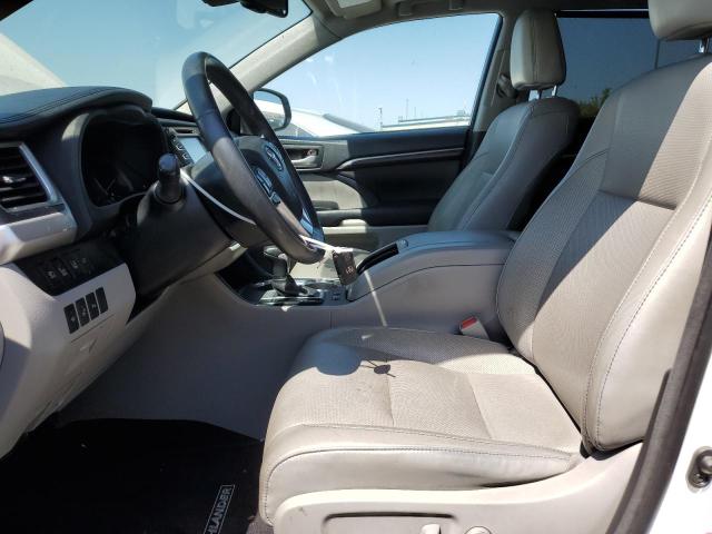 Photo 7 from auction – 2016 TOYOTA HIGHLANDER with VIN 5TDDKRFH0GS318639