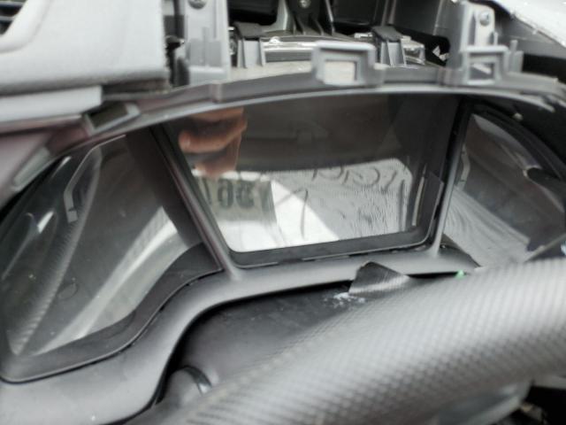 Photo 9 from auction – 2019 HONDA CIVIC LX with VIN 19XFC2F61KE022401