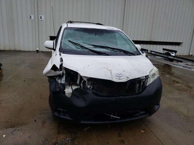 Photo 5 from auction – 2011 TOYOTA SIENNA LE with VIN 5TDKK3DC3BS009395