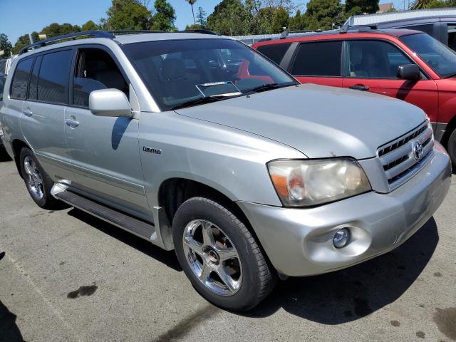 Photo 4 from auction – 2004 TOYOTA HIGHLANDER with VIN JTEDP21A740028119