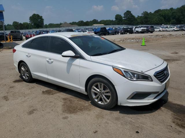 Photo 4 from auction – 2017 HYUNDAI SONATA SE with VIN 5NPE24AF0HH443595