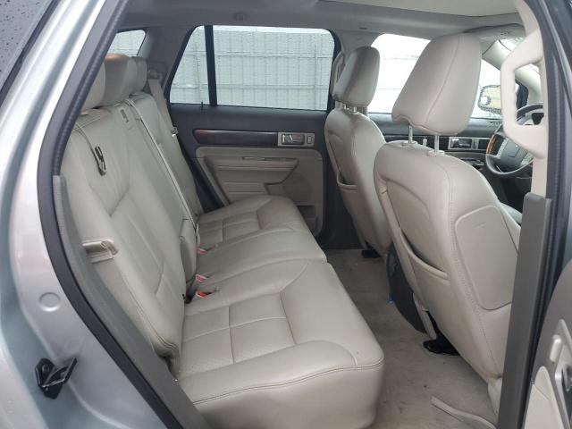 Photo 11 from auction – 2007 LINCOLN MKX with VIN 2LMDU88C97BJ22433