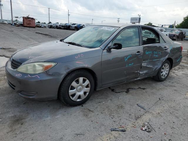 TOYOTA CAMRY LE 2004 with VIN 4T1BE32KX4U860153 - Photo from auction
