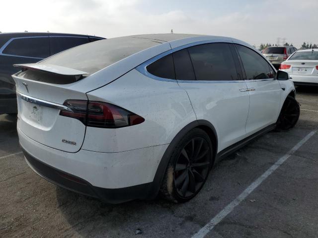 Photo 3 from auction – 2018 TESLA MODEL X with VIN 5YJXCBE44JF104782