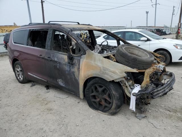 Photo 4 from auction – 2017 CHRYSLER PACIFICA T with VIN 2C4RC1BG9HR592417