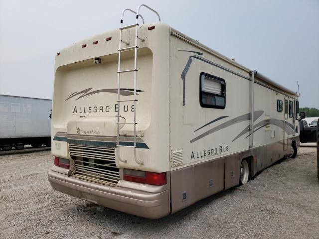 Photo 4 from auction – 1996 FREIGHTLINER CHASSIS V with VIN 4UZN6EL1XT2902729
