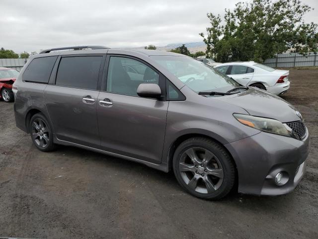 Photo 4 from auction – 2015 TOYOTA SIENNA SPO with VIN 5TDXK3DC9FS629941