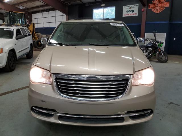 Photo 5 from auction – 2014 CHRYSLER TOWN & COU with VIN 2C4RC1CG7ER176148