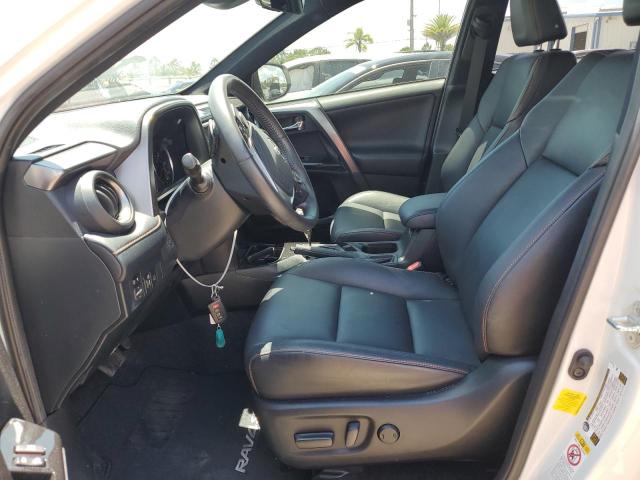 Photo 7 from auction – 2018 TOYOTA RAV4 SE with VIN JTMNFREV4JJ177658