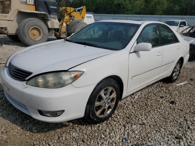 TOYOTA CAMRY LE 2005 with VIN 4T1BF32K05U604019 - Photo from auction