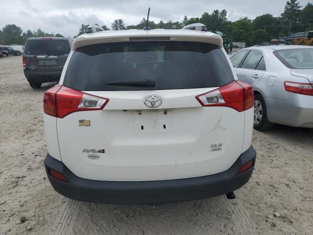 Photo 6 from auction – 2015 TOYOTA RAV4 XLE with VIN JTMRFREV2FD148697