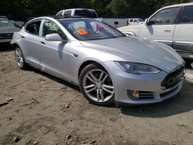 Photo 4 from auction – 2015 TESLA MODEL S 85 with VIN 5YJSA1H28FF083379