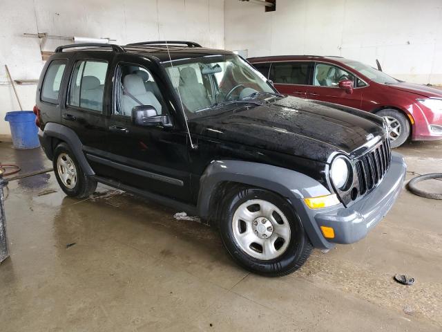 Photo 4 from auction – 2007 JEEP LIBERTY SP with VIN 1J4GL48K87W665555
