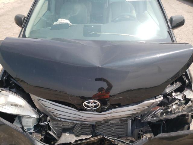 Photo 12 from auction – 2014 TOYOTA SIENNA XLE with VIN 5TDYK3DC8ES472986