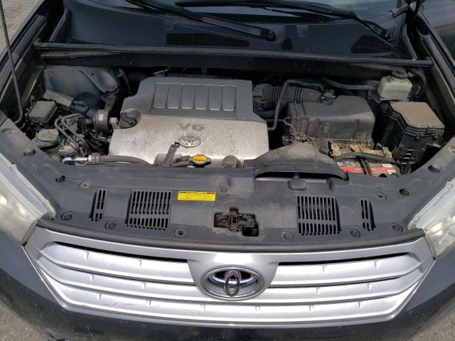 Photo 12 from auction – 2011 TOYOTA HIGHLANDER with VIN 5TDBK3EH5BS041579