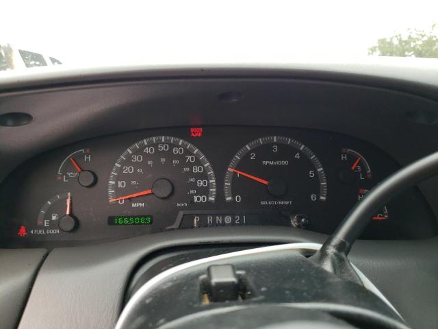 Photo 9 from auction – 2000 FORD F150 with VIN 1FTRX17W2YNB97805