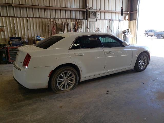 Photo 3 from auction – 2017 CHRYSLER 300 LIMITE with VIN 2C3CCAAG6HH599617
