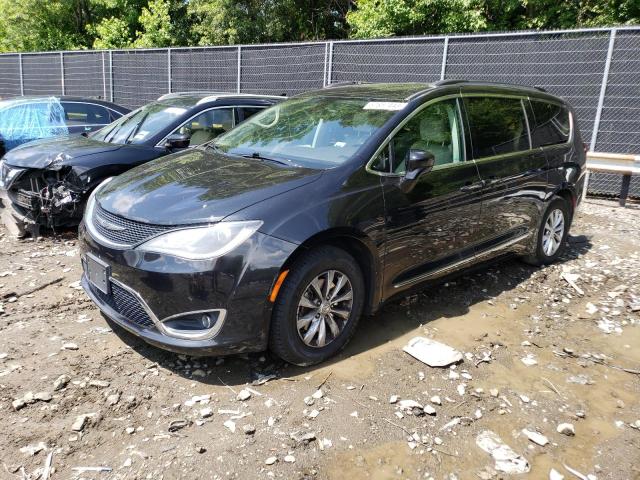 CHRYSLER PACIFICA T 2017 with VIN 2C4RC1BG6HR747151 - Photo from auction