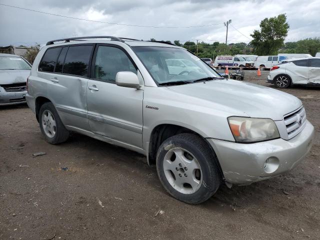 Photo 4 from auction – 2004 TOYOTA HIGHLANDER with VIN JTEEP21A040066733