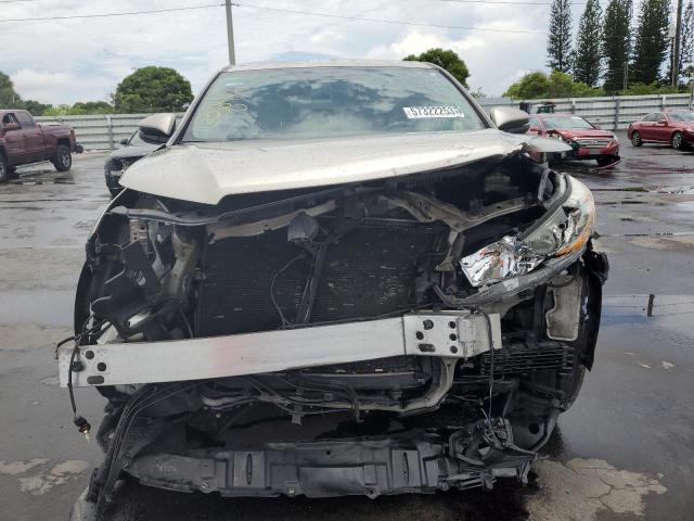 Photo 5 from auction – 2016 TOYOTA HIGHLANDER with VIN 5TDZKRFH3GS172906