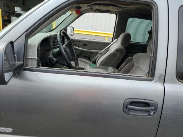 Photo 7 from auction – 1999 CHEVROLET SILVERADO with VIN 1GCEK19V5XE215956